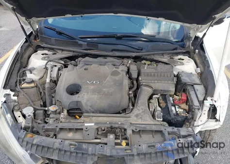 2016 Nissan Maxima 3.5 Platinum/3.5 S/3.5 Sl/3.5 Sr/3.5 Sv z USA, uszkodzony, nr VIN 1N4AA6AP0GC389737